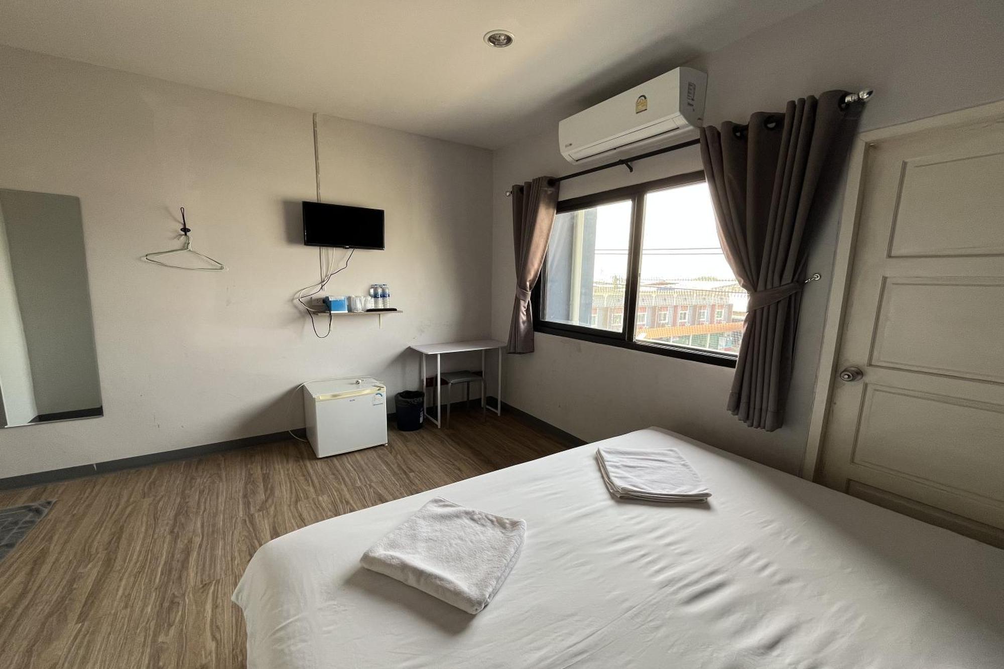 Blue26 Otel Ban Wat Sala Daeng Dış mekan fotoğraf